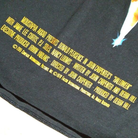 John Carpenter's Halloween Graphic T-Shirt - Picture 3 of 6